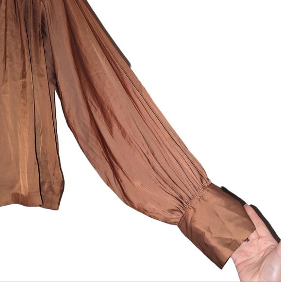 Frame Denim Satin Balloon Long Sleeve Wrap Front Blouson V-Neck Blouse Bronze XL - Picture 8 of 13